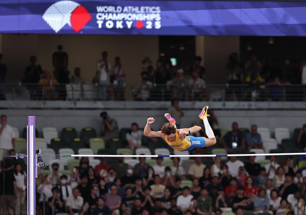 职业生涯第, 前两次试跳 职业生涯第, 前两次试跳