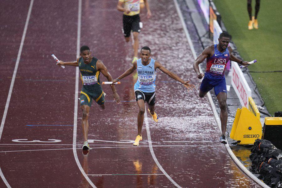 的位置, 军美国队 的位置, 军美国队